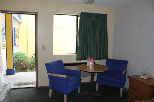 Motor Motel Sumner