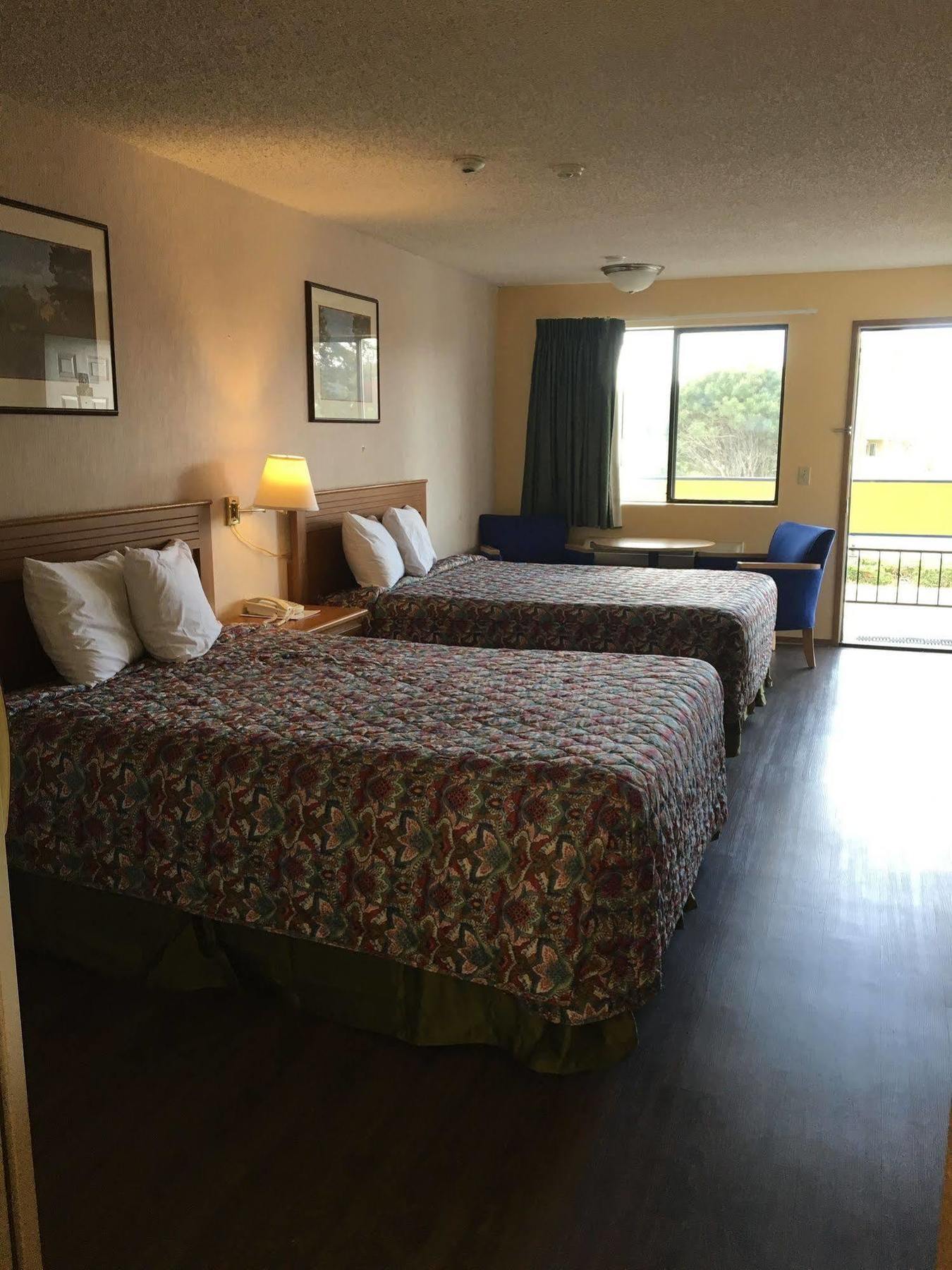 Motor Motel